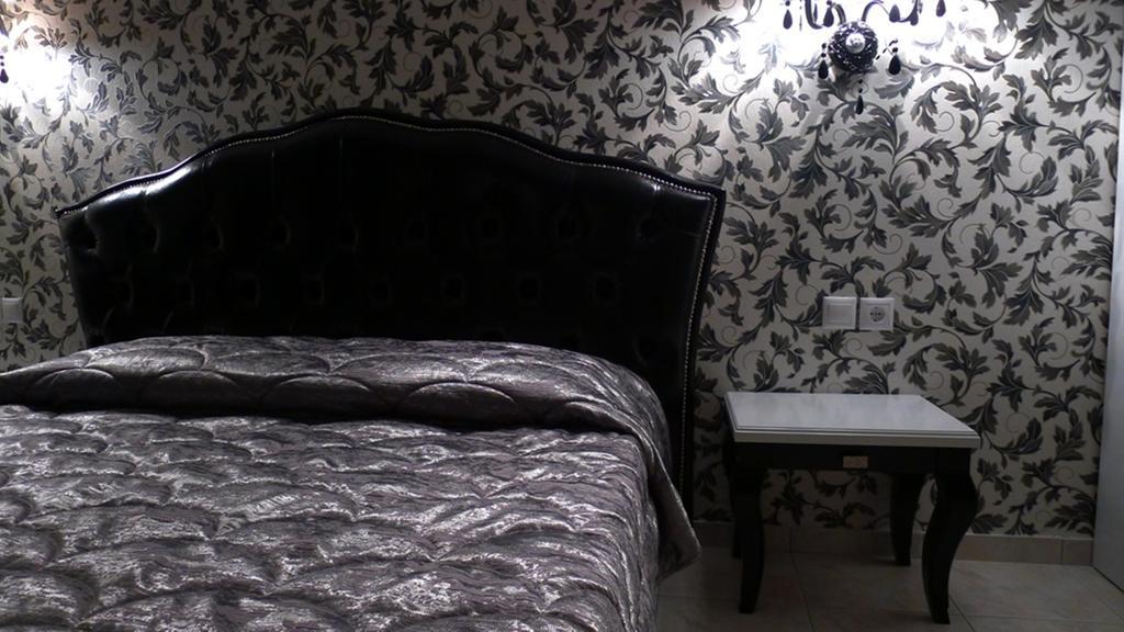 George & Sia'S House Apartment เนโอสมาร์มาราส ห้อง รูปภาพ