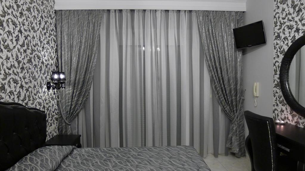 George & Sia'S House Apartment เนโอสมาร์มาราส ภายนอก รูปภาพ