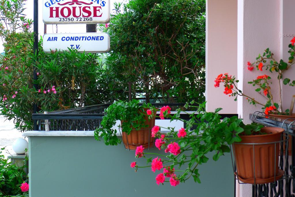 George & Sia'S House Apartment เนโอสมาร์มาราส ภายนอก รูปภาพ